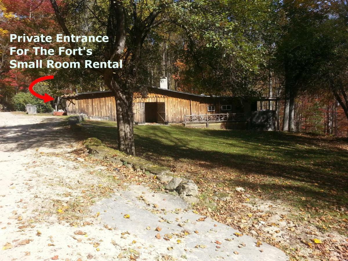 Arrowmont Stables & Cabins Cullowhee Exterior photo